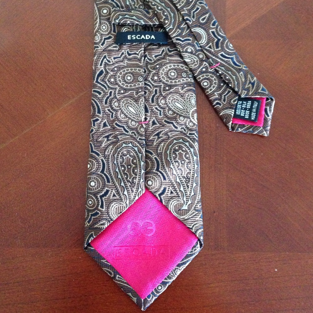 Escada Brown tie
